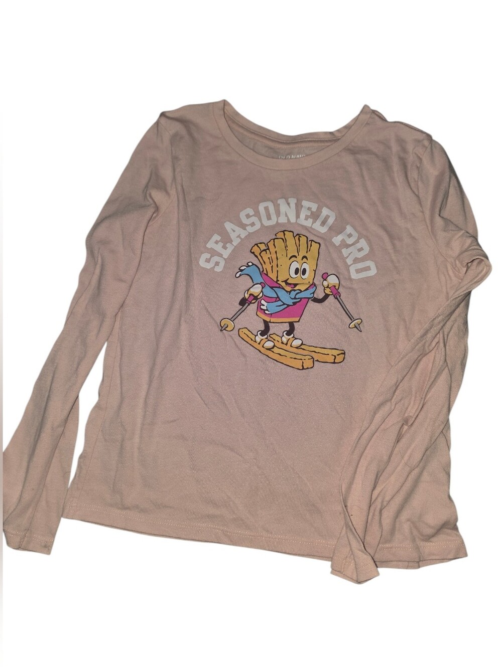 9/8/93.Girls Old Navy Graphic Shirt(PRICE IS FIRM IF YOUR JUST BUYING THIS ITEM)
